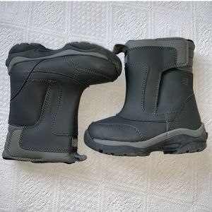 Lands End Toddler Size 9 Snow Boots Gray Youth